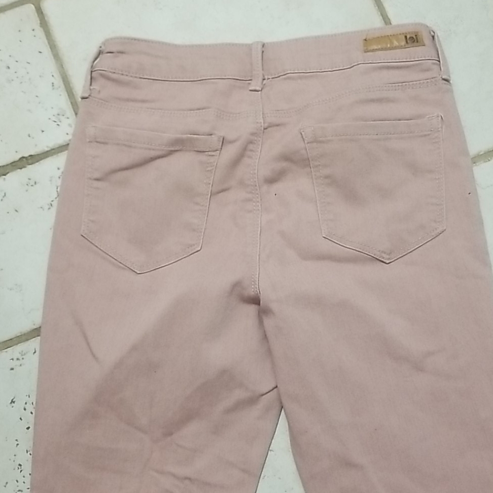 Pink Jean's - Picture 5 of 6